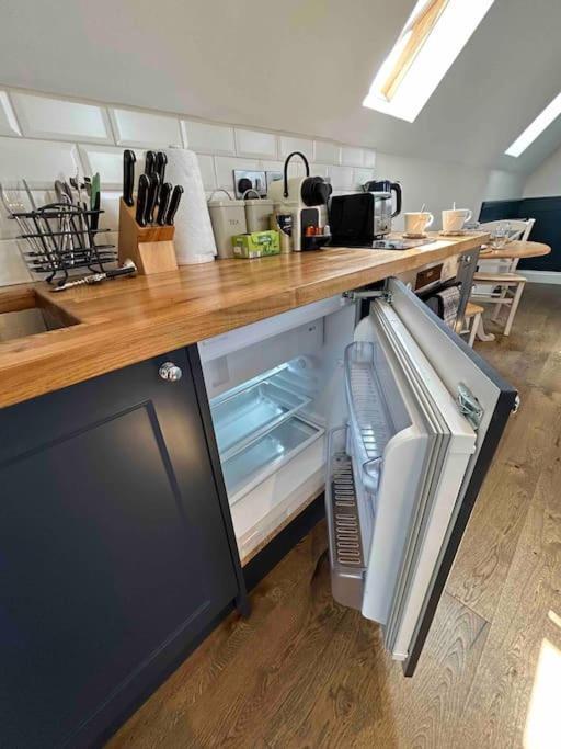 The Loft At The Croft - Stunning Rural Retreat Perfect For Couples & Dogs Villa Leigh  Exterior photo